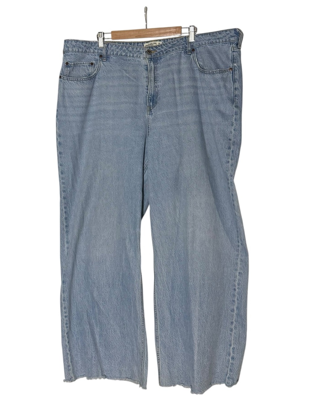Abercrombie & Fitch The Wide Leg High Rise Jeans Size 22 Long Raw Hem